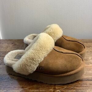 UGG Women's Brown Suede Shearling Slip-On Slippers Size 8 Comfort Fur Trim